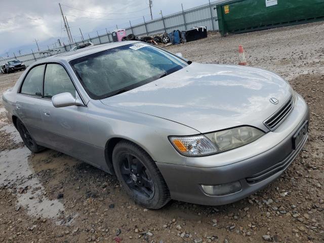 Photo 4 from auction – 2001 LEXUS ES 300 with VIN JT8BF28GX15108861