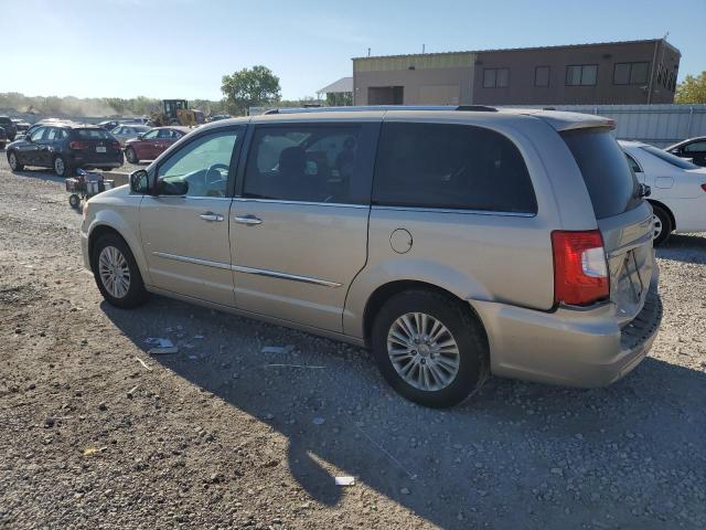 Photo 2 from auction – 2012 CHRYSLER TOWN & COU with VIN 2C4RC1GG5CR252652