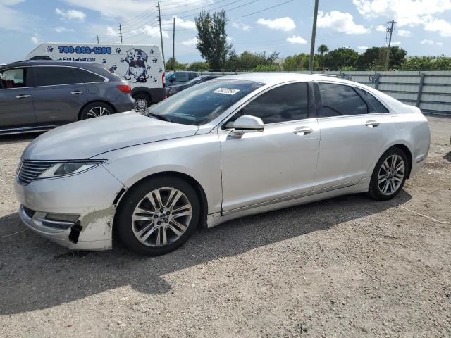LINCOLN MKZ 2013 with VIN 3LN6L2G98DR825741 - Photo from auction
