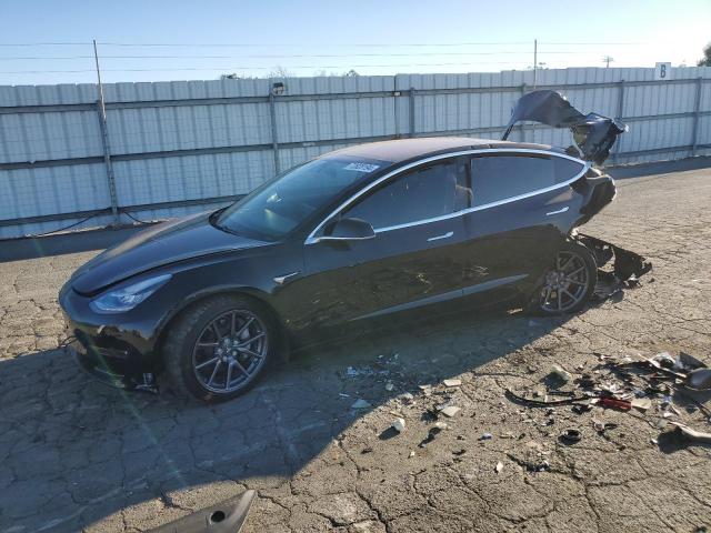 TESLA MODEL 3 2018 с VIN 5YJ3E1EA9JF156417 - Снимка от търг