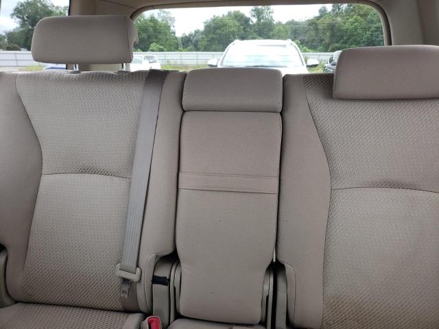 Photo 10 from auction – 2005 TOYOTA HIGHLANDER with VIN JTEGD21A350118777