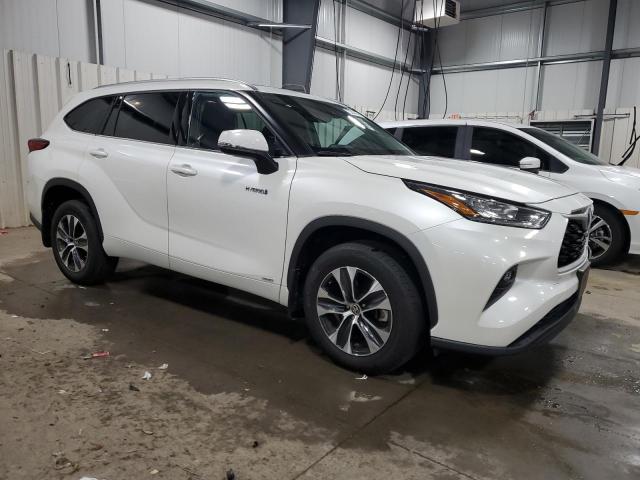 Photo 4 from auction – 2020 TOYOTA HIGHLANDER with VIN 5TDHBRCH3LS000255