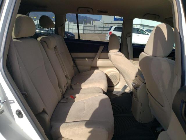 Photo 11 from auction – 2011 TOYOTA HIGHLANDER with VIN 5TDBK3EH2BS041751