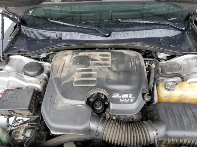 Photo 11 from auction – 2015 CHRYSLER 300 LIMITE with VIN 2C3CCAAG3FH796726