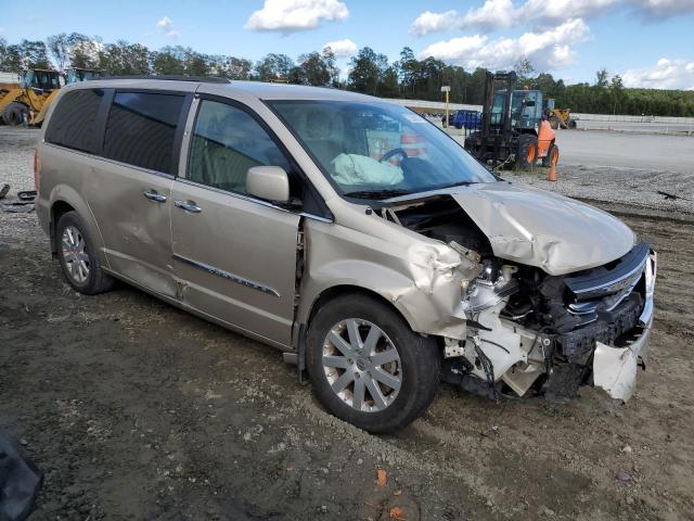 Photo 4 from auction – 2015 CHRYSLER TOWN & COU with VIN 2C4RC1BG3FR755558
