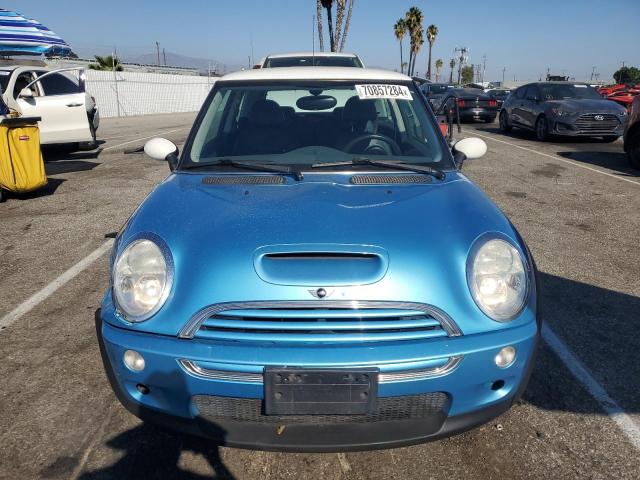 Photo 5 from auction – 2004 MINI COOPER S with VIN WMWRE33424TD78060