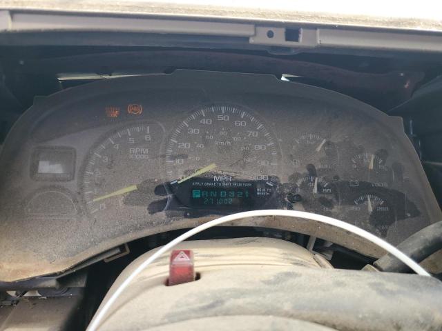 Photo 9 from auction – 2001 CHEVROLET SILVERADO with VIN 2GCEC19T311202370