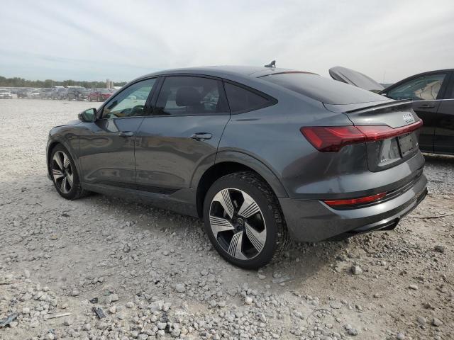 Zdjęcie 2 z aukcji – 2021 AUDI E-TRON SPO z VIN WA13ABGE8MB008083