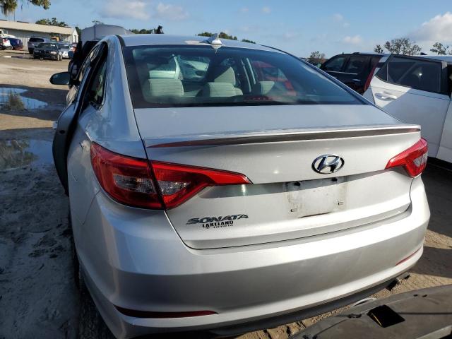 Photo 6 from auction – 2016 HYUNDAI SONATA SE with VIN 5NPE24AF8GH273677