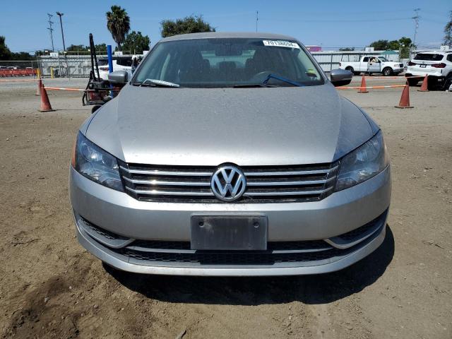Photo 5 from auction – 2014 VOLKSWAGEN PASSAT S with VIN 1VWAT7A38EC108656