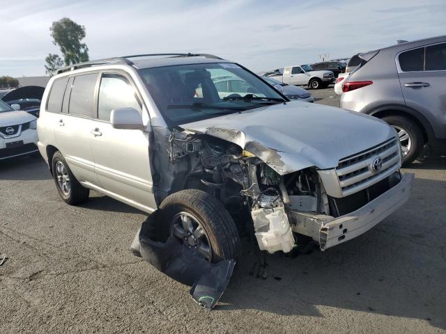 Photo 4 from auction – 2004 TOYOTA HIGHLANDER with VIN JTEDP21A240009333