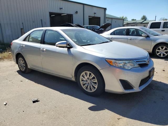Foto 4 de la subasta – 2012 TOYOTA CAMRY BASE con VIN 4T1BF1FK8CU187843