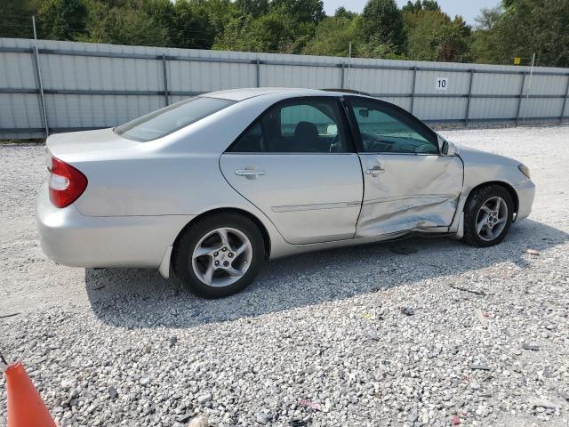 Photo 3 from auction – 2004 TOYOTA CAMRY LE with VIN 4T1BE32K14U924726