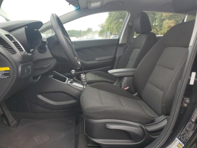 Photo 7 from auction – 2017 KIA FORTE LX with VIN KNAFK5A83H5666934