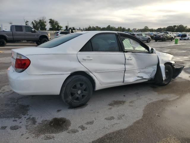 Photo 3 from auction – 2005 TOYOTA CAMRY LE with VIN 4T1BE30K45U565408