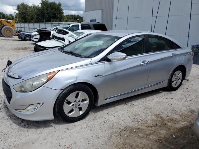 HYUNDAI SONATA HYB 2011 with VIN KMHEC4A41BA005237 - Photo from auction
