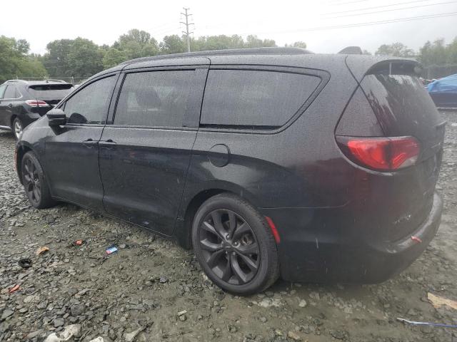 Photo 2 from auction – 2018 CHRYSLER PACIFICA L with VIN 2C4RC1GG7JR259776