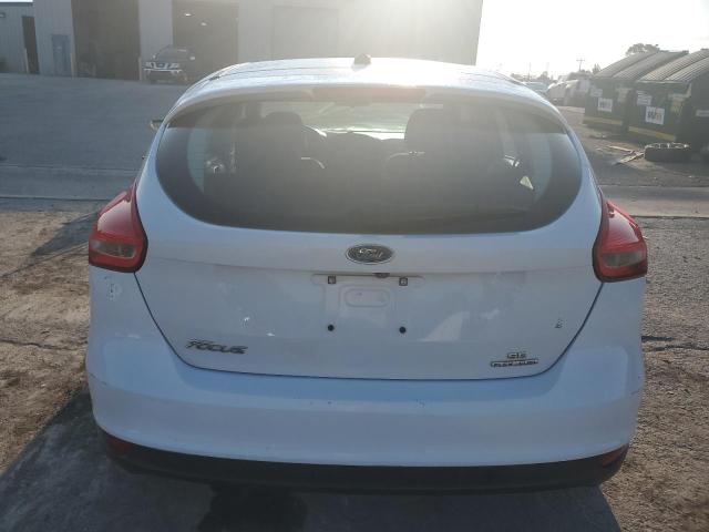 Photo 6 from auction – 2016 FORD FOCUS SE with VIN 1FADP3K28GL329332