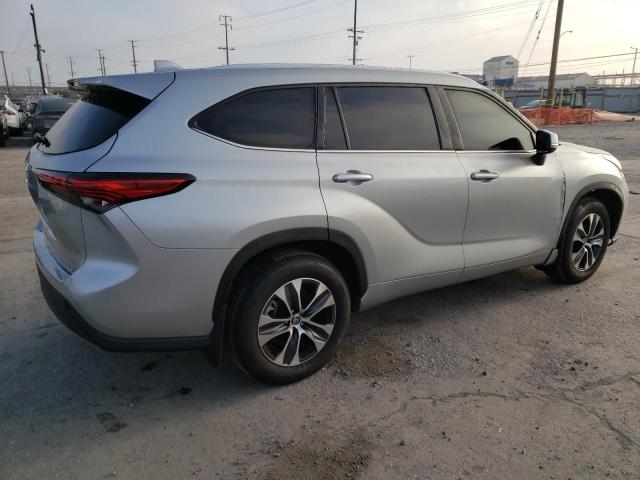 Photo 3 from auction – 2023 TOYOTA HIGHLANDER with VIN 5TDKDRAH3PS042627