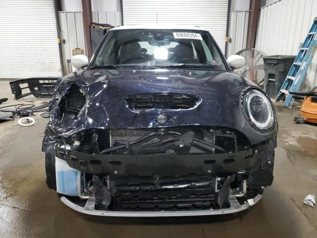 Photo 5 from auction – 2022 MINI COOPER SE with VIN WMW13DJ06N2S49588