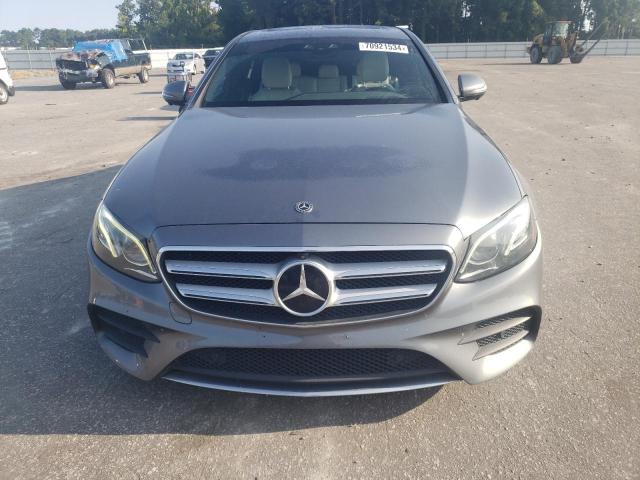 Photo 5 from auction – 2018 MERCEDES-BENZ E 300 with VIN WDDZF4JB3JA315535