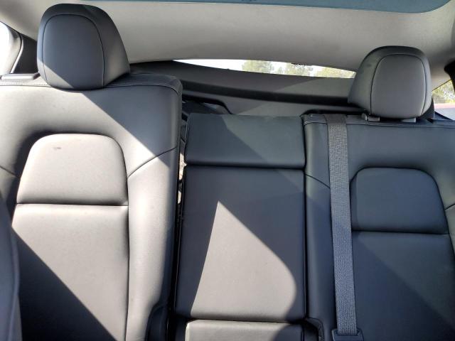 Photo 10 from auction – 2021 TESLA MODEL Y with VIN 5YJYGAEE5MF260250