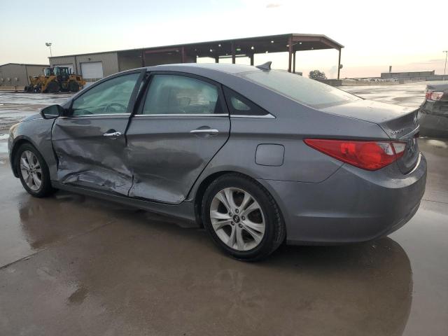 Photo 2 from auction – 2011 HYUNDAI SONATA SE with VIN 5NPEC4AC5BH305495