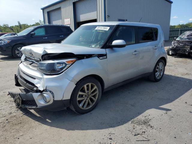 KIA SOUL + 2017 with VIN KNDJP3A5XH7442167 - Photo from auction