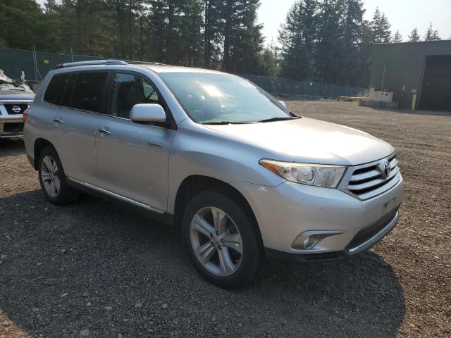 Photo 4 from auction – 2013 TOYOTA HIGHLANDER with VIN 5TDDK3EH6DS213646