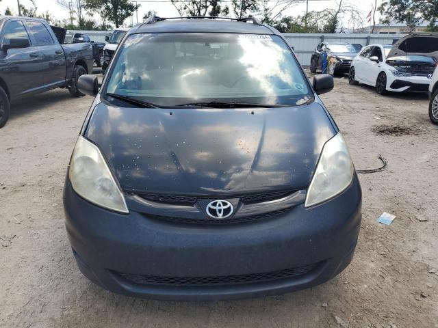 Photo 5 from auction – 2010 TOYOTA SIENNA CE with VIN 5TDKK4CC8AS343511