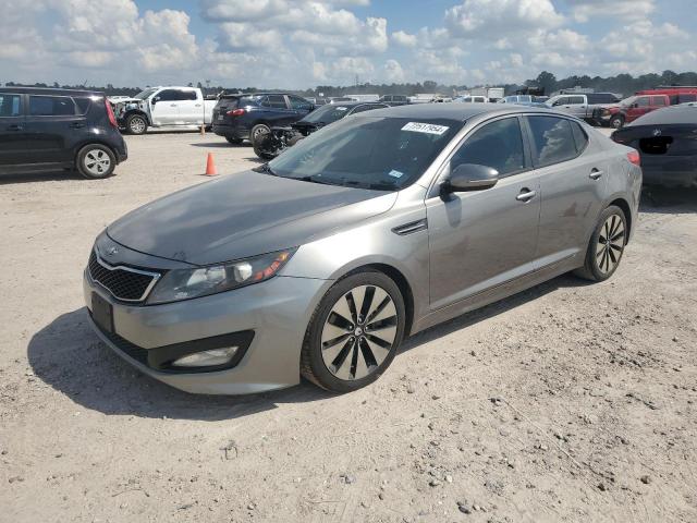 KIA OPTIMA SX 2012 مع رقم تعريف المركبة 5XXGR4A64CG002755 - صورة من المزاد