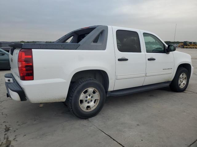 Photo 3 from auction – 2011 CHEVROLET AVALANCHE with VIN 3GNTKEE37BG399485