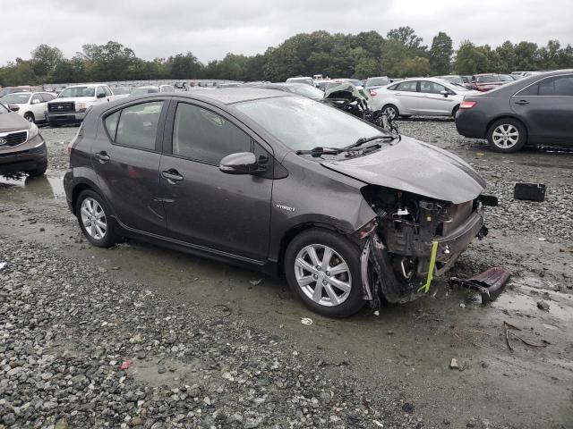 Photo 4 from auction – 2017 TOYOTA PRIUS C with VIN JTDKDTB36H1595500