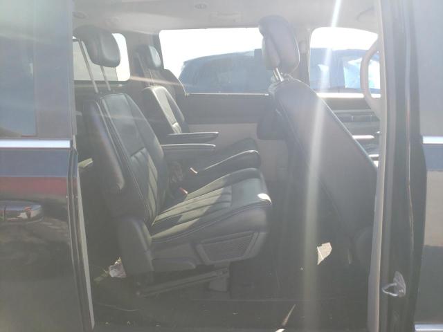 Photo 11 from auction – 2010 CHRYSLER TOWN & COU with VIN 2A4RR8D13AR376174