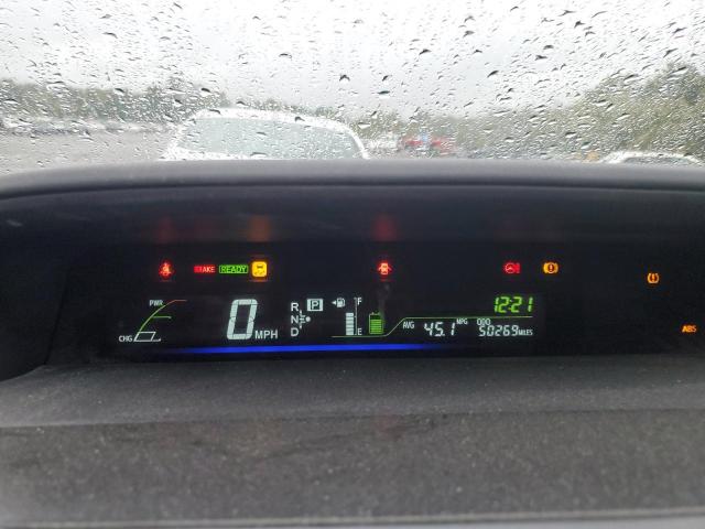 Photo 9 from auction – 2013 TOYOTA PRIUS V with VIN JTDZN3EUXD3232910