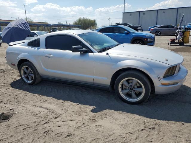 Photo 4 from auction – 2005 FORD MUSTANG with VIN 1ZVFT80N055205790