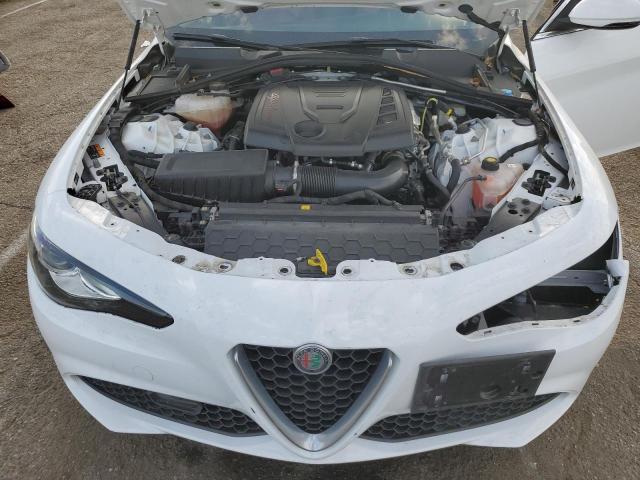 Photo 11 from auction – 2018 ALFA ROMEO GIULIA with VIN ZARFAEBN0J7590034
