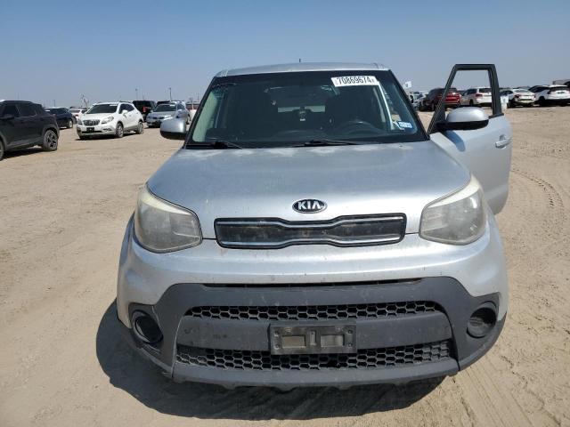 Photo 5 from auction – 2017 KIA SOUL with VIN KNDJN2A26H7490495