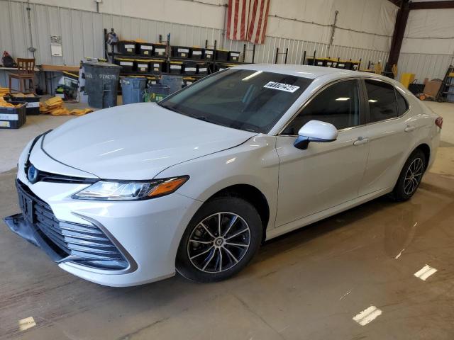 TOYOTA CAMRY LE 2022 with VIN 4T1C31AKXNU044352 - Photo from auction