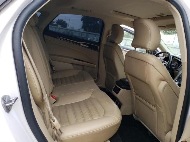 Photo 10 from auction – 2016 FORD FUSION SE with VIN 3FA6P0LU3GR281716