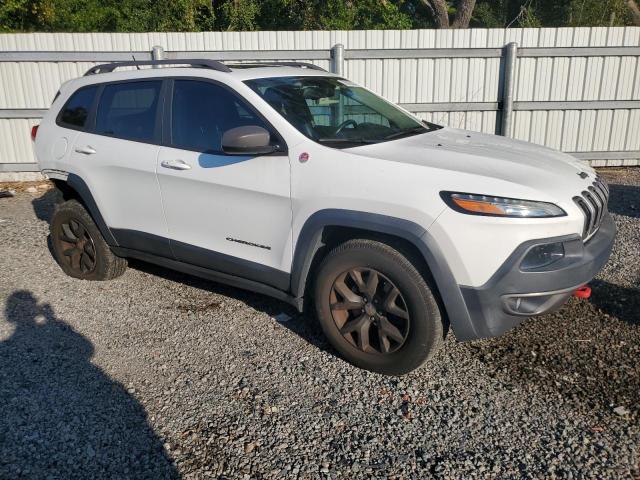 Photo 4 from auction – 2014 JEEP CHEROKEE T with VIN 1C4PJMBB5EW249688
