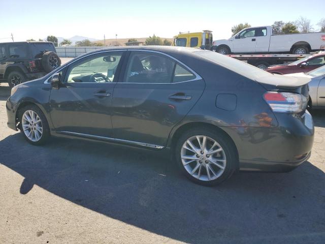 Photo 2 from auction – 2010 LEXUS HS 250H with VIN JTHBB1BAXA2027015