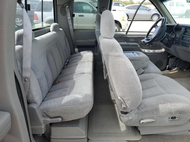Photo 10 from auction – 1996 CHEVROLET GMT-400 C1 with VIN 2GCEC19M2T1183841