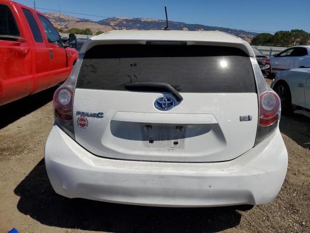 Photo 6 from auction – 2012 TOYOTA PRIUS C with VIN JTDKDTB34C1505009