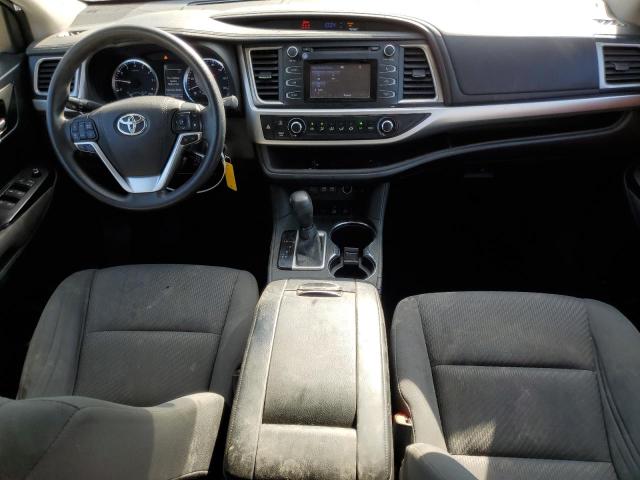 Photo 8 from auction – 2017 TOYOTA HIGHLANDER with VIN 5TDBZRFH0HS384113