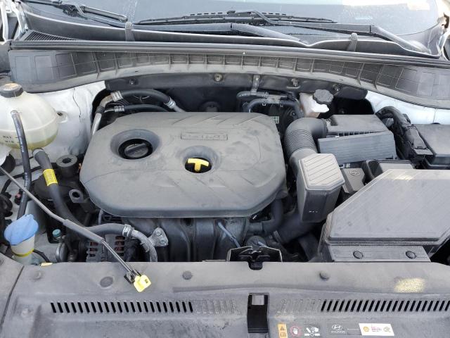Photo 11 from auction – 2018 HYUNDAI TUCSON SEL with VIN KM8J3CA48JU667239