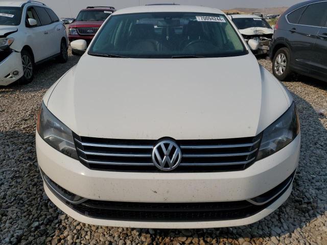 Photo 5 from auction – 2014 VOLKSWAGEN PASSAT SE with VIN 1VWBS7A34EC048060