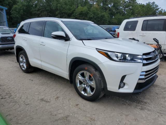 Photo 4 from auction – 2018 TOYOTA HIGHLANDER with VIN 5TDDZRFH8JS849767