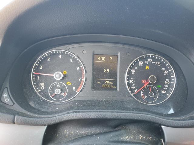 Photo 9 from auction – 2015 VOLKSWAGEN PASSAT S with VIN 1VWAT7A33FC088897