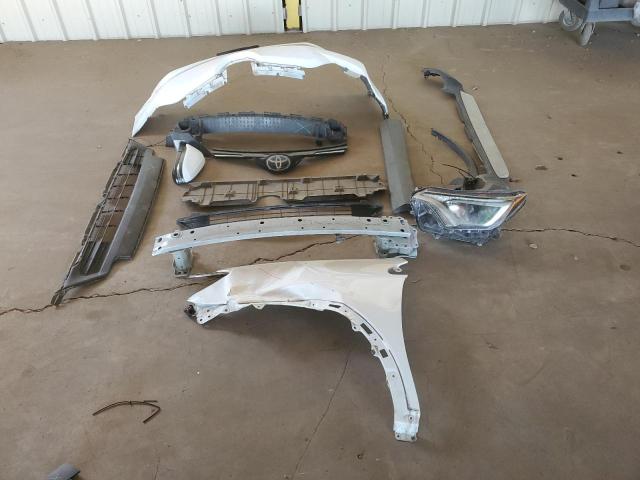 Photo 12 from auction – 2018 TOYOTA RAV4 ADVEN with VIN 2T3WFREV5JW479224